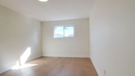 For Lease - 20 Rakewood Crescent, Toronto, Ontario - Photo 5