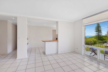 Newport, 4/32 Ross Street - Photo 3