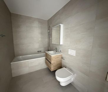 Joli studio au 3ème étage d'un immeuble neuf - Photo 2