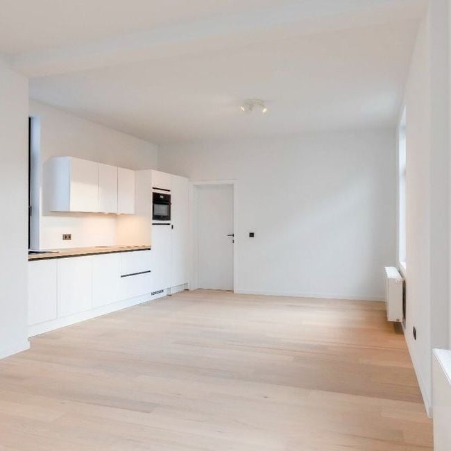Appartement te huur in Gent voor € 900 met 2 slaapkamers - Foto 1