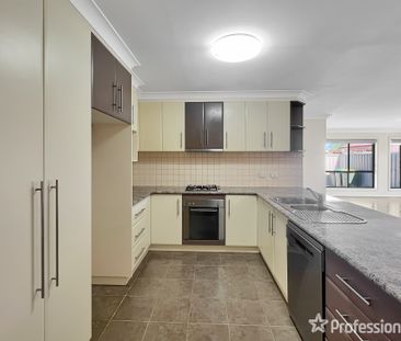 3/6 Yoogali Street, Glenfield Park NSW 2650 - Photo 2