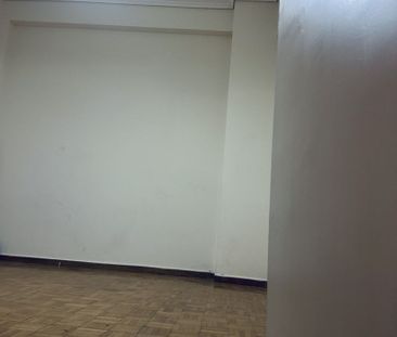 Ενοικίαση κατοικίας, 30 τ.μ., Αθήνα, 390 € - Photo 2