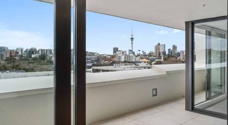 Top Floor of the Heard's Building - Photo 5
