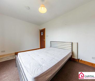 4 bedroom detached house to rent - Photo 4