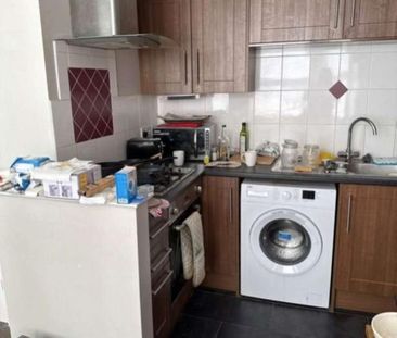 Leslie Road, Forest Fields. Nottingham, NG7 - Photo 5