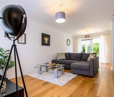 3 bedroom semi-detached house to rent - Photo 2