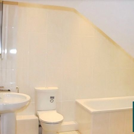 Finchley Road, NW11, Temple Fortune - Photo 3