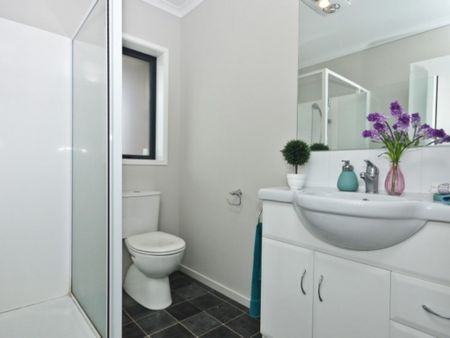 Well presented family home in Huntington - Photo 5