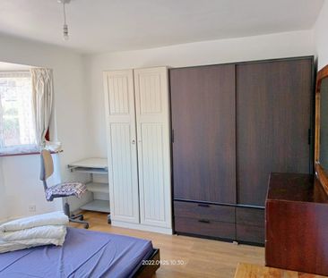 Room in a Shared House, Tokyngton Avenue, HA9 - Photo 2