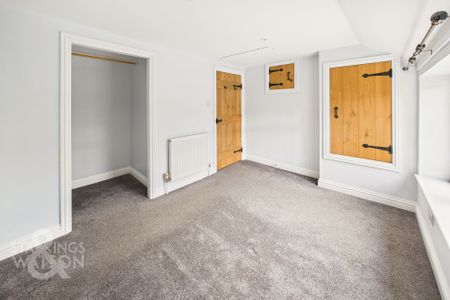 The Green, Freethorpe, Norwich - Photo 3