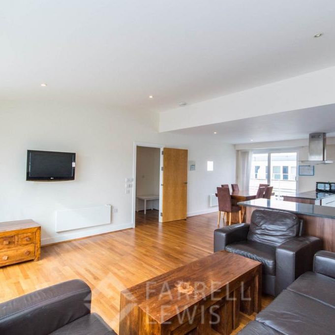 3 bedroom apartment to rent - Photo 1