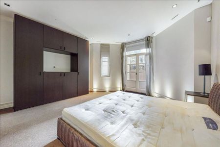 3 bedroom flat to rent - Photo 5