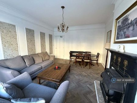2 bedroom flat to rent - Photo 3