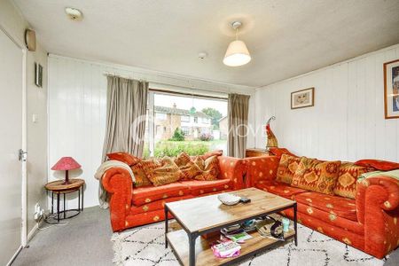 3 bedroom semi-detached house to rent - Photo 4