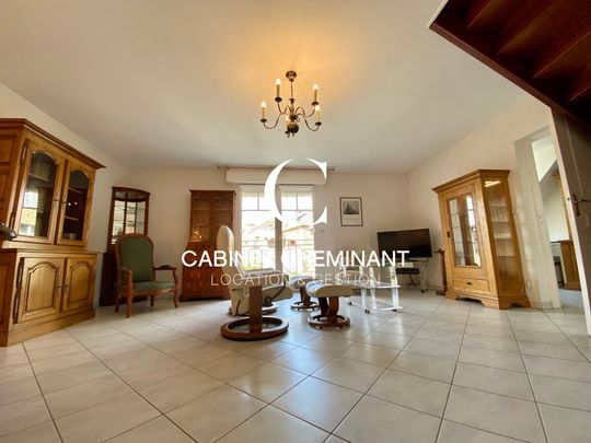 Location Appartement 4 pièces 93m² - Photo 1