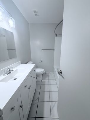 For Lease - 330 Gibb Street Unit# 101, Oshawa, Ontario - Photo 1