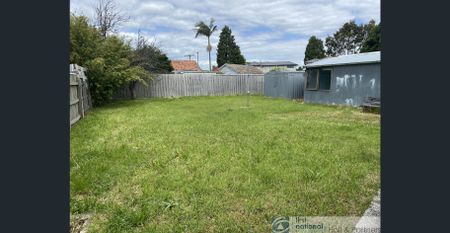 3 bedroom house in a prime location! - Photo 4