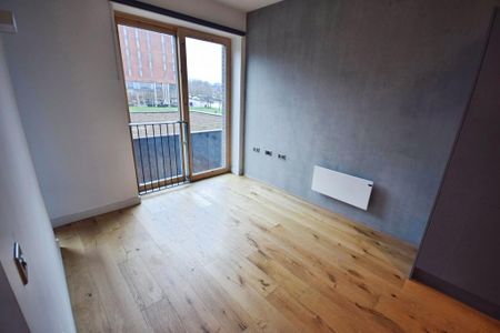 Studio to rent - Photo 2