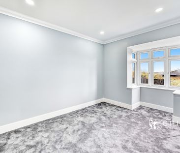 Greenacres, Fobbing, SS17 - Photo 2