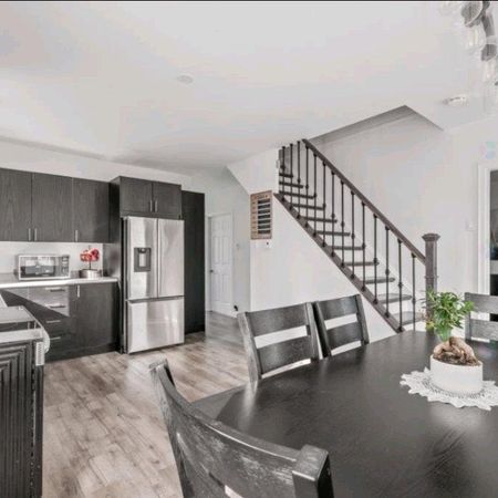 Maison à louer 4 chambres 2 salle de bain - Photo 3