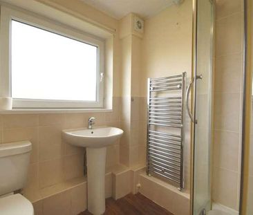 Benhall, GL51 - Photo 6