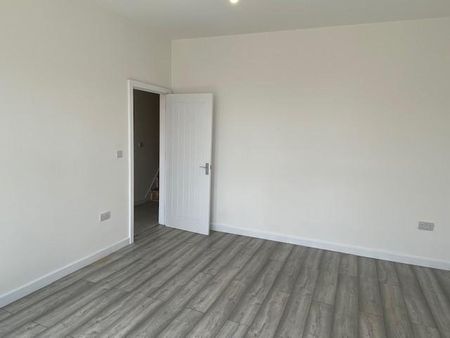 4 bedroom house to rent - Photo 5