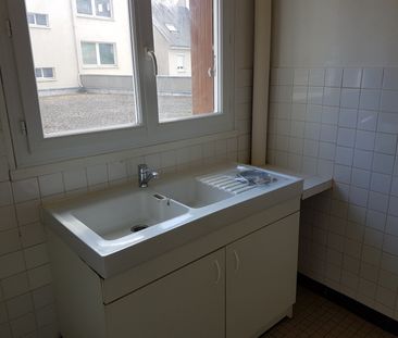 Location Appartement 2 pièces 41m² ORLEANS 45000 - Photo 6