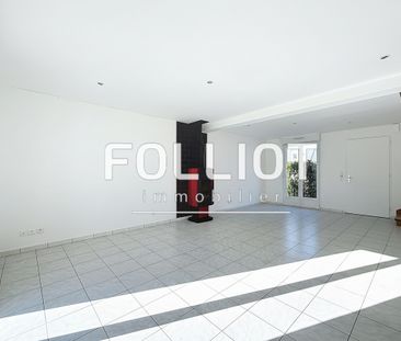 A LOUER : Maison 5 pi�ces � Beauc� Ref:AB-486-BEAU - Photo 2