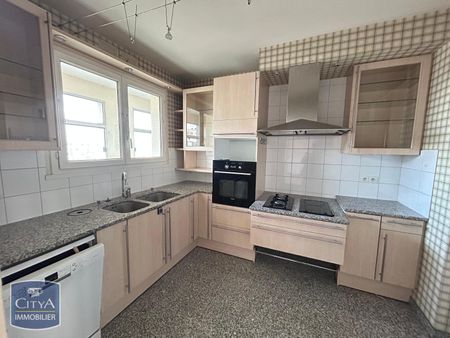 Location Appartement 6 pièces 163m² LE MANS 72000 - Photo 5
