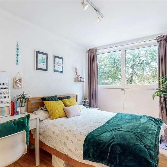 Elias Place, Oval, SW8 - Photo 1