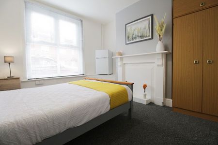 Student Accommodation, 7 Peel Street, High Street, Lincoln, Lincolnshire, LN5 8AB, United Kingdom - Photo 5