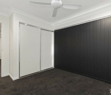 Gorgeous, spacious and centrally located! - Photo 5