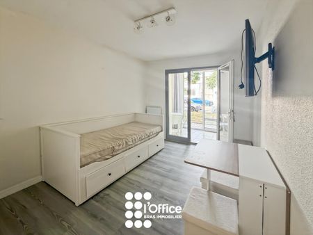 Location Appartement 1 pièce Meublé 17m² LES SABLES D OLONNE 85100 - Photo 2