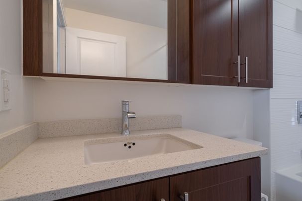 For Lease - 3700 Highway 7 N/A Unit# 2201, Vaughan, Ontario - Photo 1