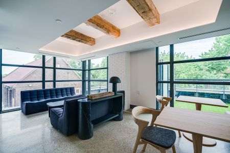 For Lease - 2946 Dundas Street West Street Unit# 401, Toronto, Ontario - Photo 4