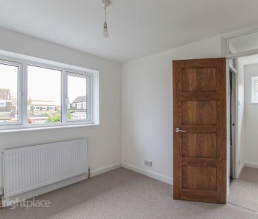 3 bedroom semi-detached house to rent - Photo 3