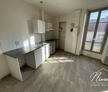Location Appartement 3 pièces 70m² NIMES 30000 - Photo 3