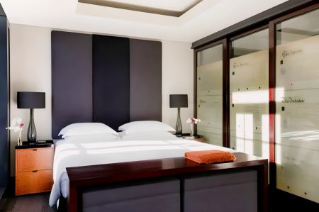 Studio Apartment - Photo 4