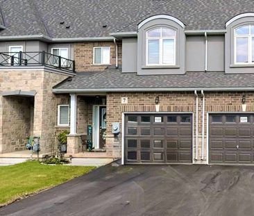 For Lease - 7 Pinot Crescent, Hamilton, Ontario - Photo 2