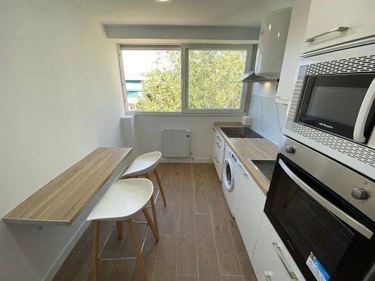 Calle de Orio, Madrid, Community of Madrid 28041 - Photo 1