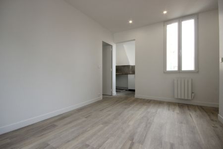 Appartement a louer Paris - Loyer €1 256/mois charges comprises ** - Photo 4