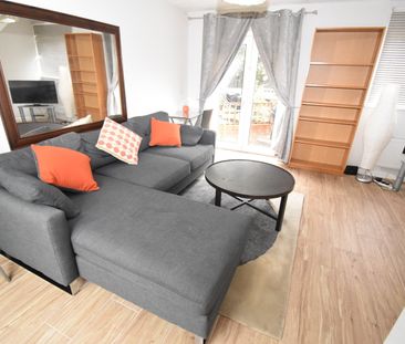Room in a Shared House, Bangor Street, M15 - Photo 2