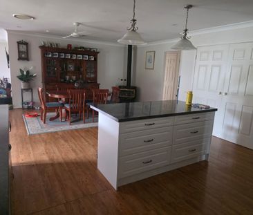 Rutherford - Photo 3