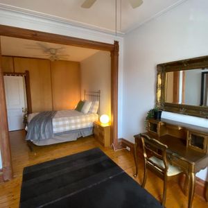 Superbe 3 ½ meublé tout inclus à louer – Ville-Émard (Sud-Ouest) - Photo 2