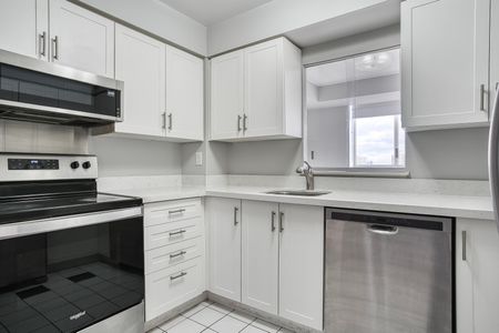For Lease - 21 Overlea Boulevard Unit# 312, Toronto, Ontario - Photo 4