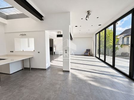 Maison Luzarches 12 pièces 349.44 m2 - Photo 3