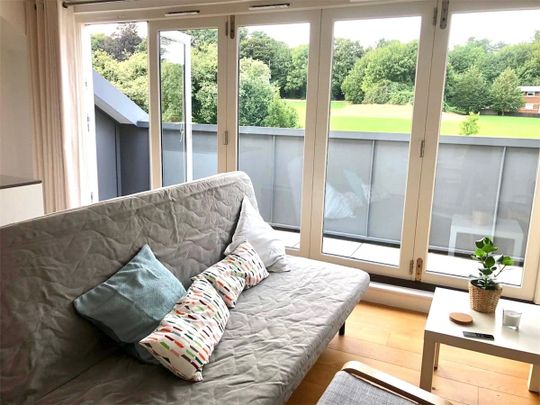 A stunning top floor flat in an exclusive development in a popular road in Fulflood area within easy reach of the railway station and city centre with views over Peter Symonds` playing fields. 2 Allocated parking spaces. - Photo 1