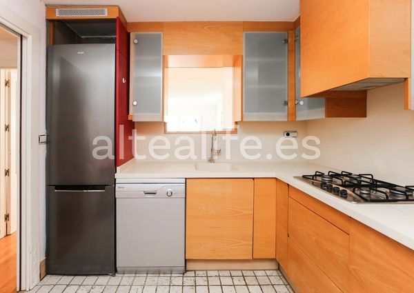 Cap-negret, Altea, Valencian Community 03590