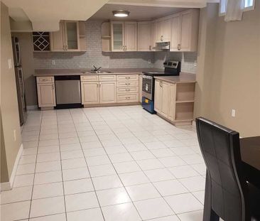 For Lease - 4244 Starlight Crescent Unit# Lower, Mississauga, Ontario - Photo 4