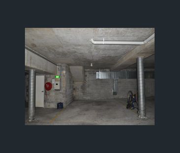 Ground floor security unit - Photo 3